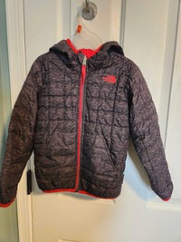 Toddler size 5 Thermoball hooded jacket