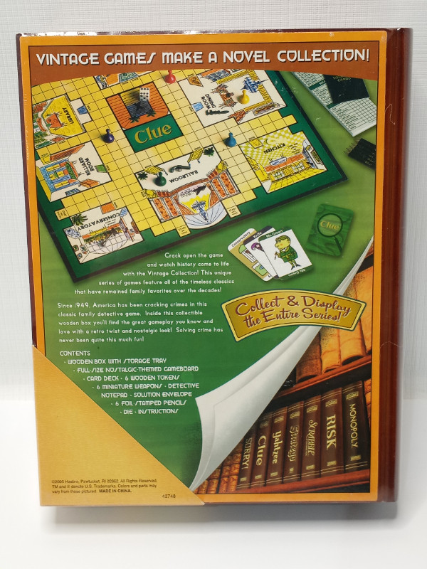 Clue Library Bookshelf Wooden Box Edition 2005 Hasbro New Sealed in Toys & Games in Kitchener / Waterloo - Image 3