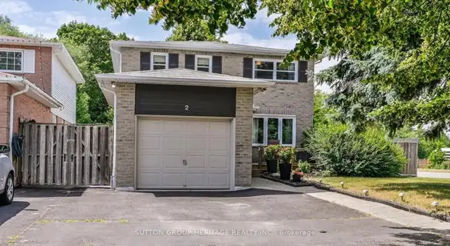 Ajax Detached Home 3 Bedrooms Near Parks & Schools! in Houses for Sale in Oshawa / Durham Region - Image 2