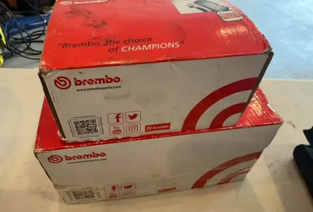 Plaquettes de Freins Audi SQ7 SQ8 Brembo NAO Ceramic in Other in Laurentides - Image 3