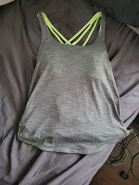 Lulu lemon top 