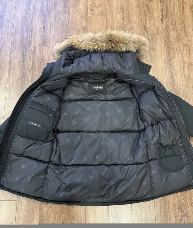 ARCTIC NORTH NUNAVUT JACKET in Men's in Laval / North Shore - Image 4