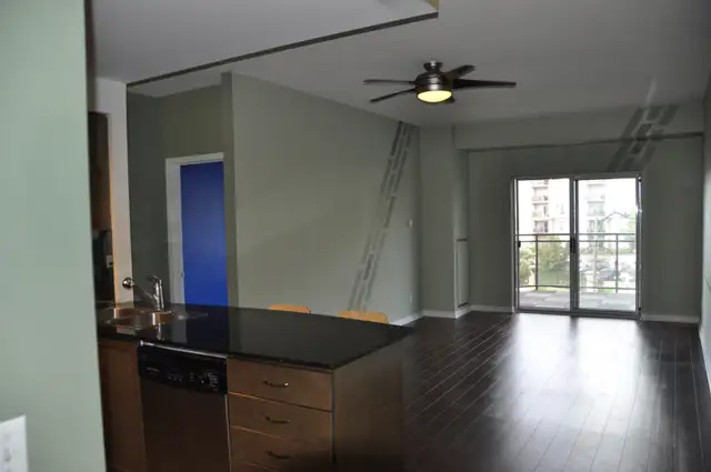 Room for rent in Room Rentals & Roommates in City of Toronto - Image 7
