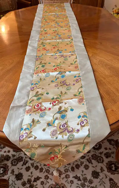 Chemin de table chinois, View more