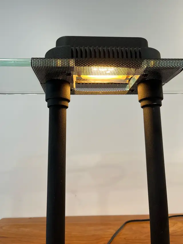 Desktop lamp - dimmable65561365335555124