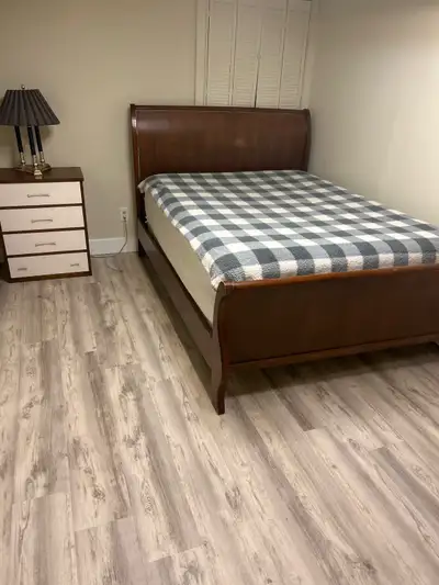 Room Available…New Minas