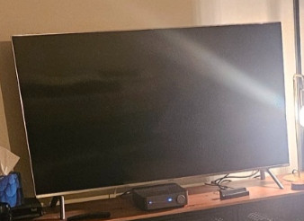 Samsung QN49Q6F for sale in perfect condition in TVs in Hamilton - Image 4