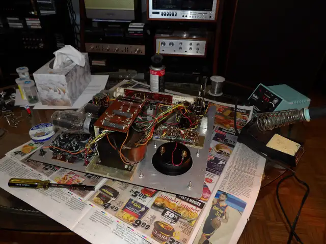 Stark model 9-66A tube tester, CONSIDERING TRADES in Stereo Systems & Home Theatre in Gatineau - Image 5