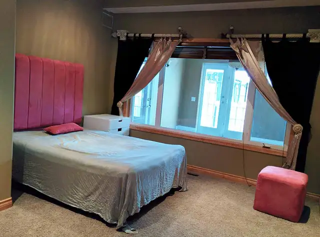 Furnished unit pet friendly utility included internet included in Short Term Rentals in Calgary - Image 6