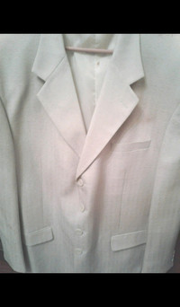 Men's XXL cream colored suit, 39" pant waist 48" chest $40