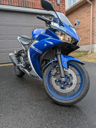 Bike only has 7700 kms Maintenance was done each year before storage (synthetic yamalube + OEM filte...