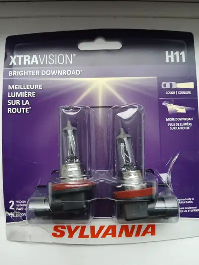 $20 Firm. Brand new. I opened the pack and did not touch the bulb before I realized that the prong c...