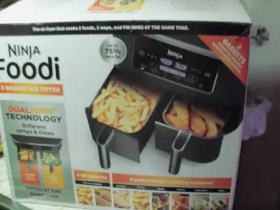 Friteuse à air chaud (Air fryer) presque neuve car très peu utilisée , sans aucune taxe à payer, de...