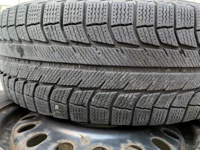 Size 235/65/R17, Used on SUV