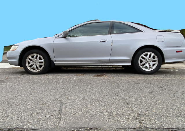 2001 Honda Accord EXR V-6 Coupe in Cars & Trucks in City of Toronto - Image 2