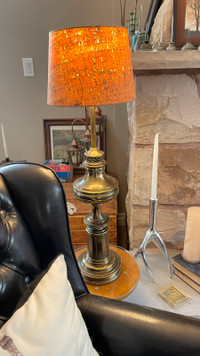 Beautiful and heavy Stiffel Lamp with brand new Cork Shade