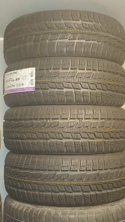 Pneus Neufs : * 4 Pneus d'été marque Yokohama 225/65R17 pour 450$ VENDU * 4 pneus d'hiver marque Joy...