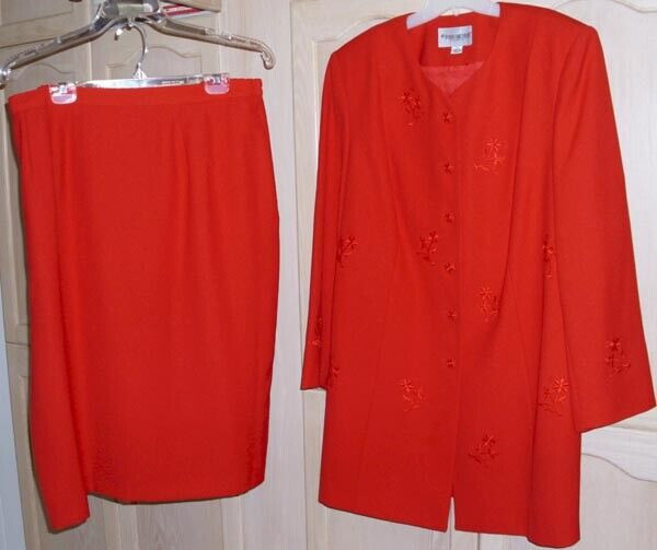***Size 20W and 18W -  Dressy Reds *** in Women's - Dresses & Skirts in Chatham-Kent - Image 2