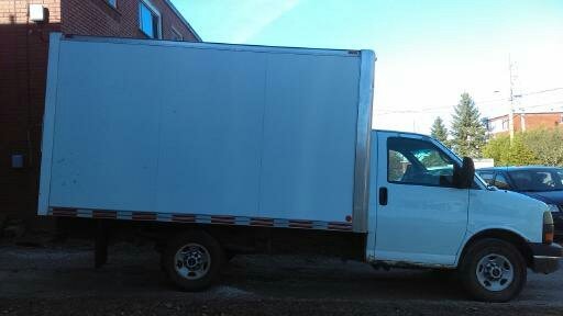 CUBE 12 PIEDS GMC SAVANA 3500 819 345-1140 — photo 5