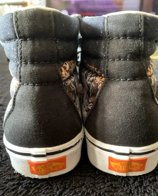 Vans Off The Wall Shoes in Other in Edmonton - Image 10