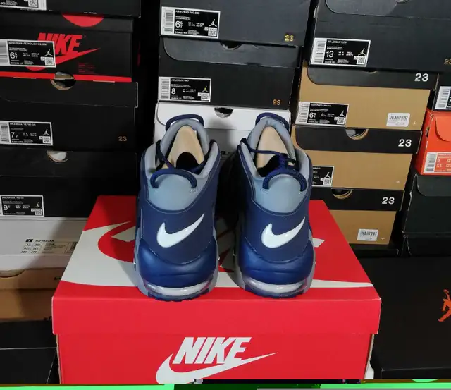 NIKE AIR MORE UPTEMPO '96 MIDNIGHT NAVY MEN'S SZ11 BRAND NEW  in Men's Shoes in Windsor Region - Image 5