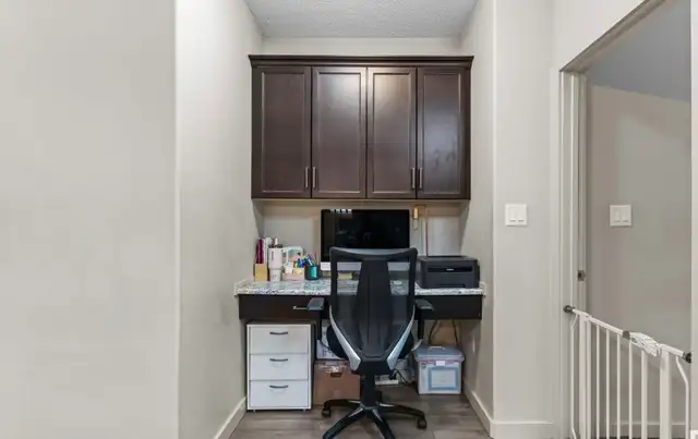 2 Bed 2 Bath Condo for Rent  in Long Term Rentals in Edmonton - Image 9