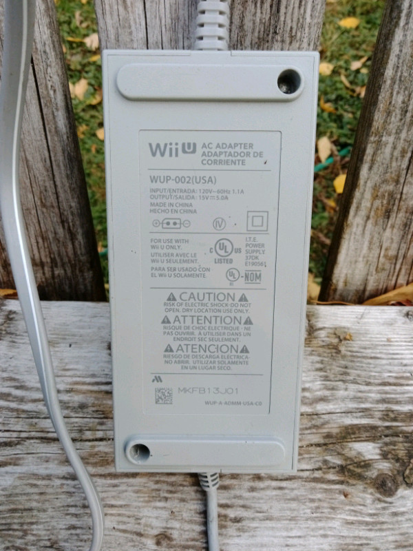 Nintendo Wii Power Adapter, WUP-002, 15v - 5.0a, Original in Nintendo Wii in Oshawa / Durham Region - Image 2