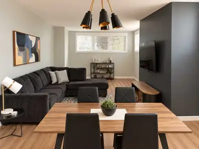 Fully Furnished 1-Bedroom Condo – Al Ritchie | Near Regina General Hospital $1,850/month | Available...