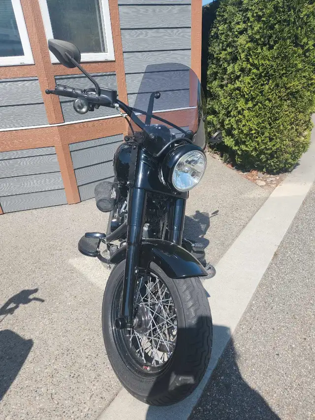 2017 Harley Davidson Softtail Slim S in Street, Cruisers & Choppers in Vernon - Image 4