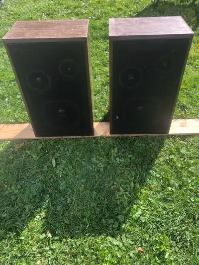 $70 for both yorx model S71 vintage speakers set, View more