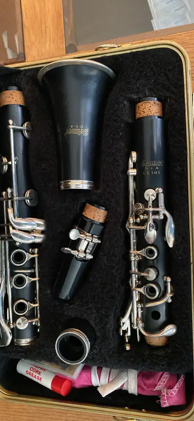 SELMER CLARINET Model CL-301 with case. For school band, View more