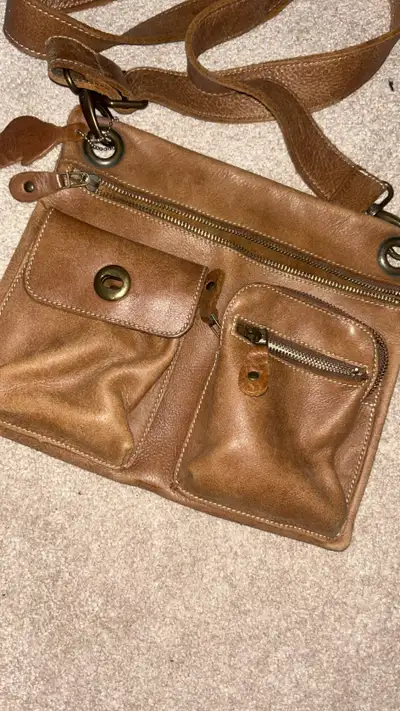ROOTS purse/wallets, View more