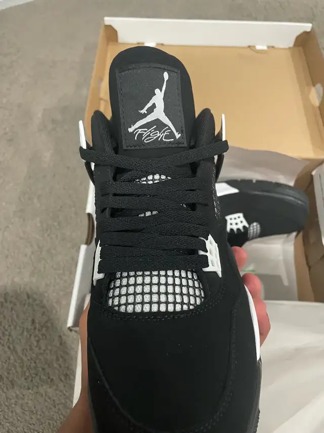 Jordan 4 White Thunder in Men's Shoes in Calgary - Image 6