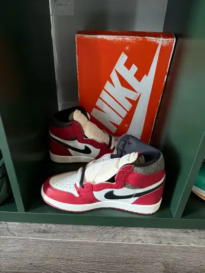 Jordan 1 Lost and found size 9, View more