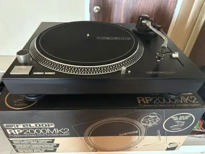2 Reloop RP2000MK2, View more