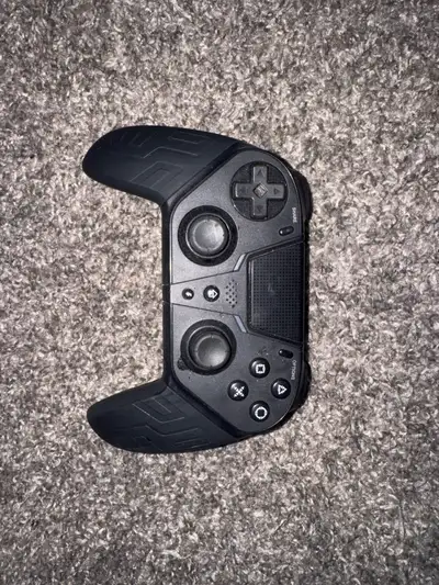 Ps5 controller with paddles in the back and trigger stoppers