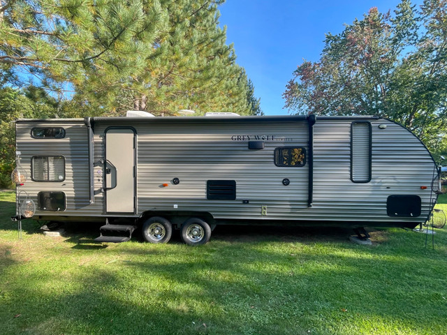 2018 Forest River Grey Wolf in Travel Trailers & Campers in Belleville