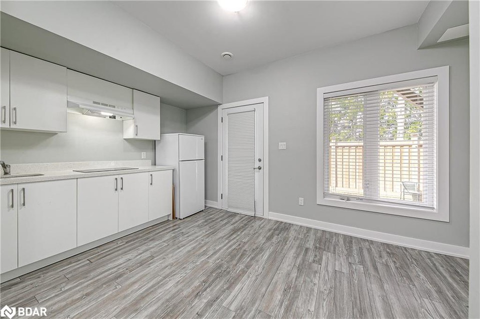 Bachelor Suite for Rent 2
