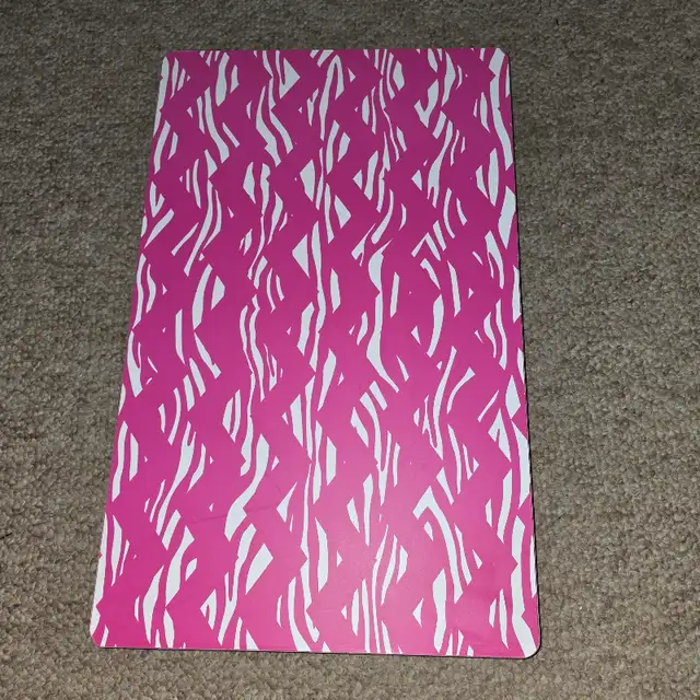 Folding Bed Tray in Other in Nanaimo - Image 5