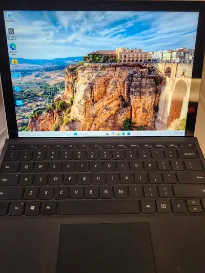 Microsoft Surface Pro 7, View more