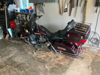 Will deliver . 6 speed transmission, stereo system, loaded up with lots of chrome and extras , (sadd...