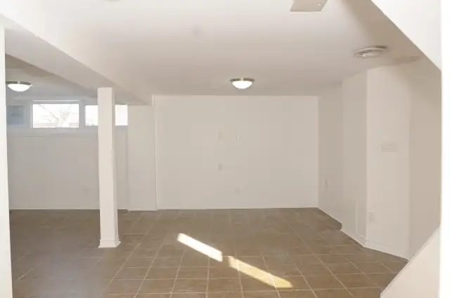 ★ Modern Home [Laundry. Patio. Fireplace] (Etobicoke)★63860084366211123