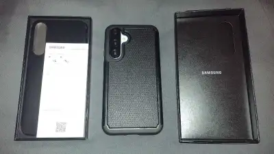 $495 Samsung S23FE 5G Mint with Case and Glass Protector