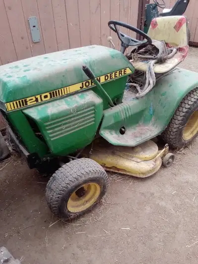 Looking for Old/Non Running Riding Lawnmowers, View more