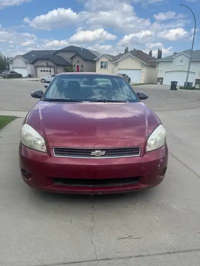 TRY YOUR TRADES Selling my 2006 Monte Carlo, runs and drives amazing, perfect daily car for summer o...