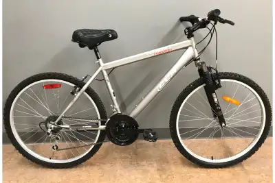 montain bike nitro xt fs frame 18x / velo de montagne, View more