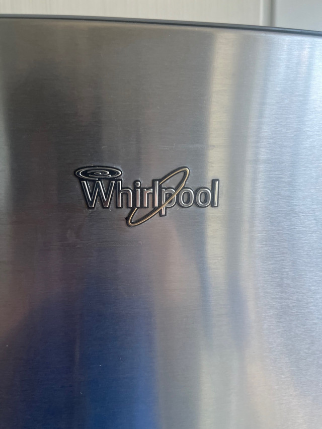 Whirlpool fridge in Refrigerators in La Ronge - Image 2