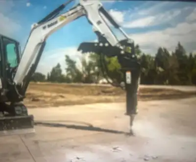 HYDRAULIC BREAKER / HAMMER BOBCAT MN: HB880 Turn your compact loader or excavator into a powerfully...
