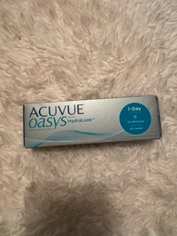 Acuvue Oasys 1-Day 30 Pack with HydraLuxe -4.25