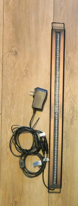 Current USA Satellite Freshwater LED light, 24" to 36", View more